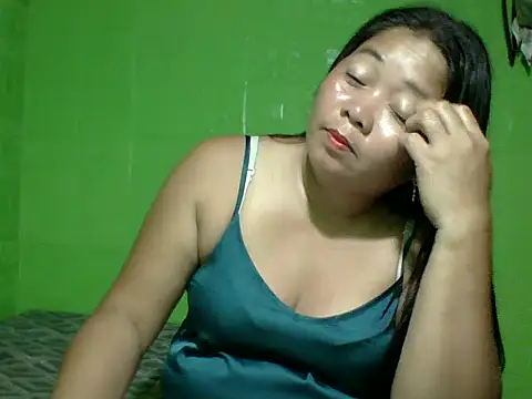 sweetanne19 online show from April 2026 01:33:02 PM