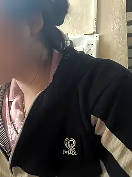 MayEva ly online show from February 2026 07:48:01 AM