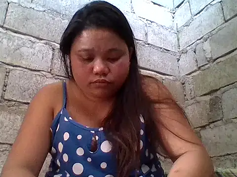 sweetlyn31 online show from March 2026 12:25:01 AM