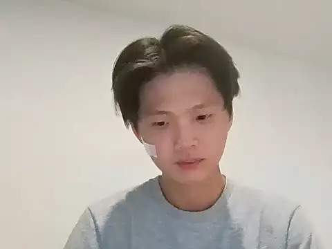 sweetiepuppy421 online show from April 2026 04:17:01 AM