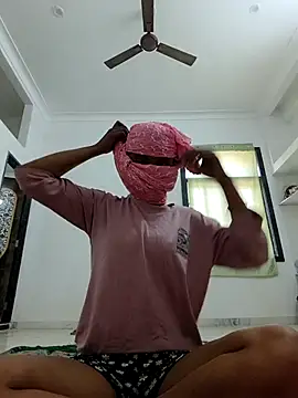 reena-sassy online show from February 2026 08:27:02 AM