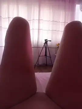 LauraDelightX online show from July 2026 07:32:02 AM