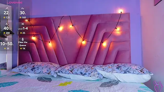 naughtyyindiann online show from April 2026 02:59:02 AM