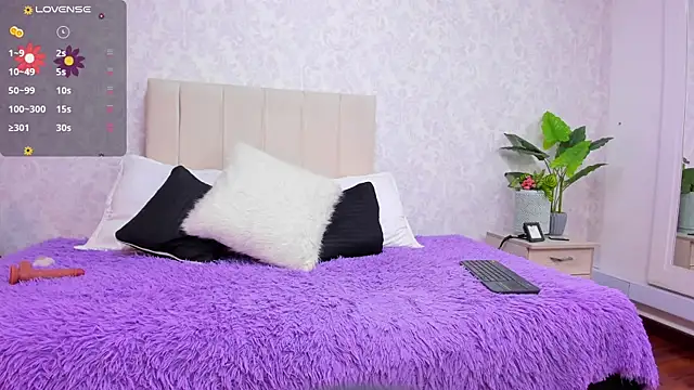 ValentinaRivers online show from April 2026 12:27:01 PM