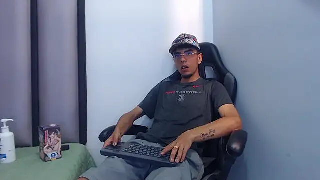 Endrick-23 online show from March 2026 03:52:02 AM