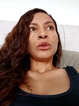 ScarletthSmith online show from March 2026 07:28:02 PM