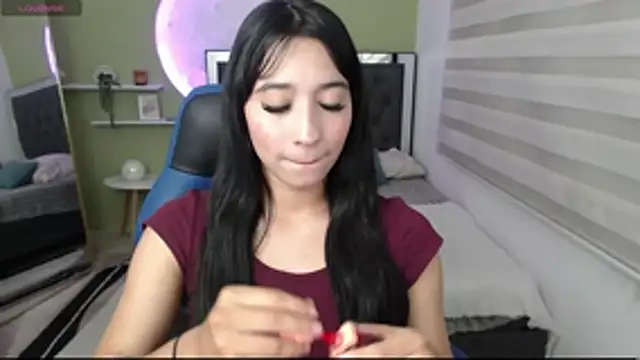 Snapshot of ivvoncute chatting on May 2026 01:23:01 AM ivvoncute online show from May 2026 01:23:01 AM