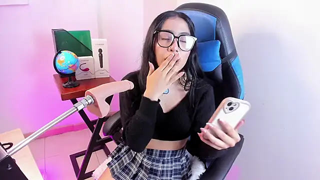 Valecute  online show from April 2026 08:25:02 PM