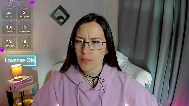 Snapshot of asti_bubbles chatting on May 2026 12:39:01 AM asti bubbles online show from May 2026 12:39:01 AM