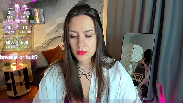 Snapshot of asti_bubbles chatting on June 2026 06:52:02 AM asti bubbles online show from June 2026 06:52:02 AM