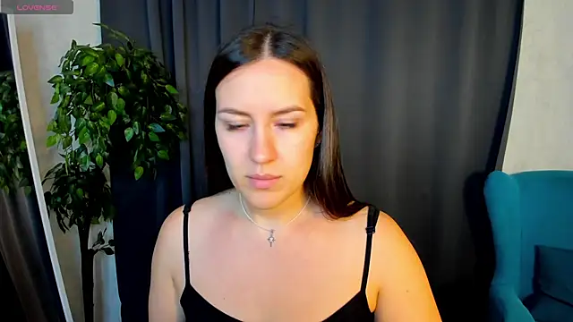 Snapshot of asti_bubbles chatting on June 2026 08:26:01 AM asti bubbles online show from June 2026 08:26:01 AM