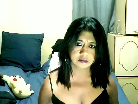 Snapshot of IndianPleasures21 chatting on May 2026 05:56:01 AM IndianPleasures21 online show from May 2026 05:56:01 AM