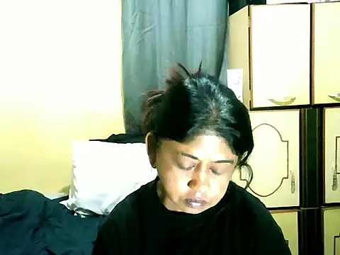 Snapshot of IndianPleasures21 chatting on May 2026 05:25:03 AM IndianPleasures21 online show from May 2026 05:25:03 AM