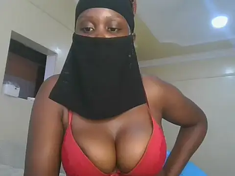 sweetchocolatey-puss online show from February 2026 05:17:01 AM