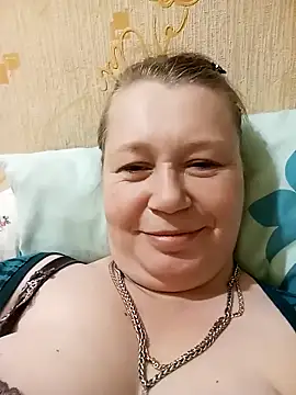 KiraStanton online show from April 2026 06:52:02 PM