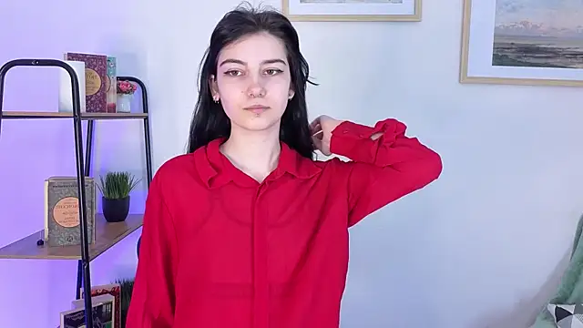 Lilian Merf online show from March 2026 08:26:01 AM