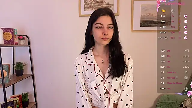 Lilian Merf online show from April 2026 08:06:01 AM