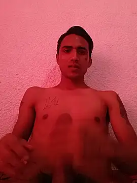 reyesx4 online show from June 2026 02:10:02 PM