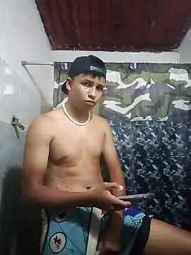 zeus23cm1 online show from February 2026 10:08:02 PM