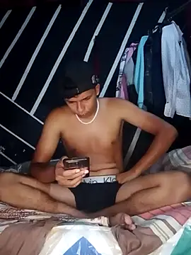 zeus23cm1 online show from March 2026 12:55:01 PM