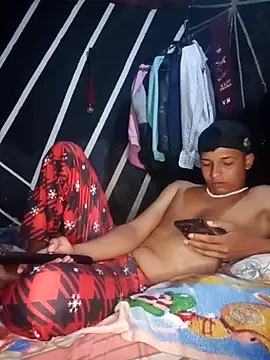 zeus23cm1 online show from March 2026 02:13:01 PM