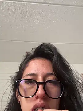 susi chimm online show from March 2026 01:06:02 PM