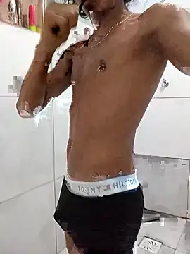 magrinh026 online show from February 2026 01:22:01 PM