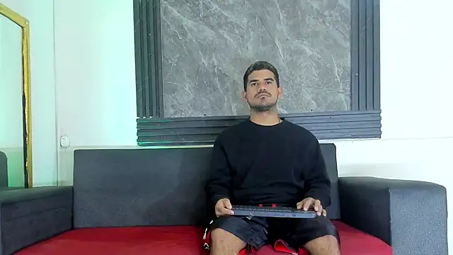 Latins on fire online show from April 2026 11:43:01 AM