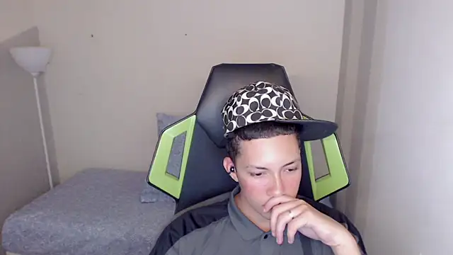 Street poemm  online show from March 2026 08:58:02 PM