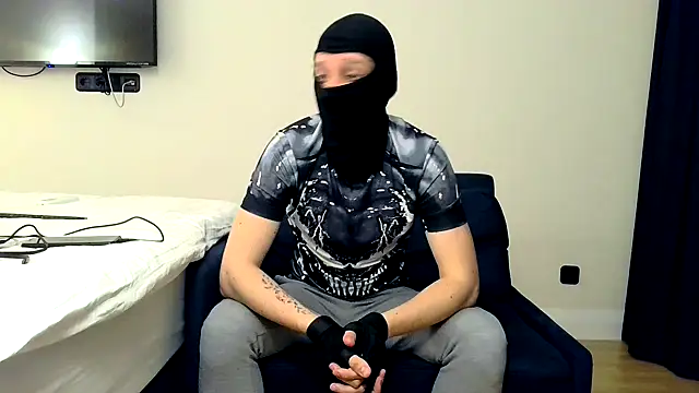 RyanRubber online show from April 2026 08:25:02 PM