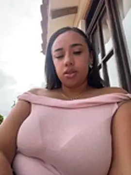 Eyssha online show from March 2026 01:45:01 PM