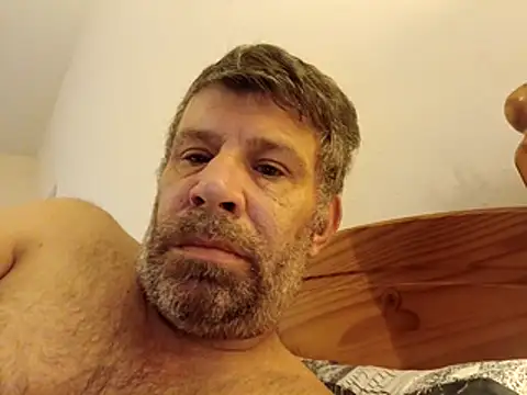 Snapshot of stud2512 chatting on April 2026 06:40:01 AM stud2512 online show from April 2026 06:40:01 AM