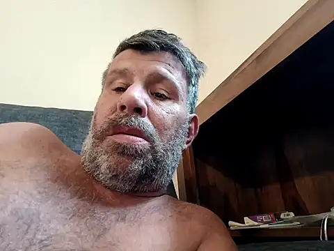 Snapshot of stud2512 chatting on May 2026 04:17:02 PM stud2512 online show from May 2026 04:17:02 PM