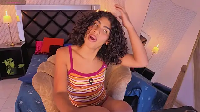 Snapshot of soffiene chatting on February 2026 11:03:02 PM soffiene online show from February 2026 11:03:02 PM