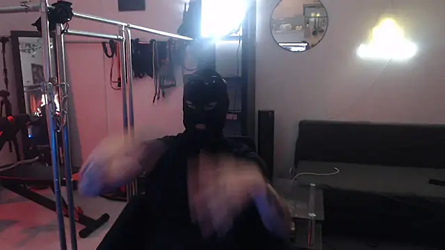 Rimka XXL online show from March 2026 06:03:01 PM