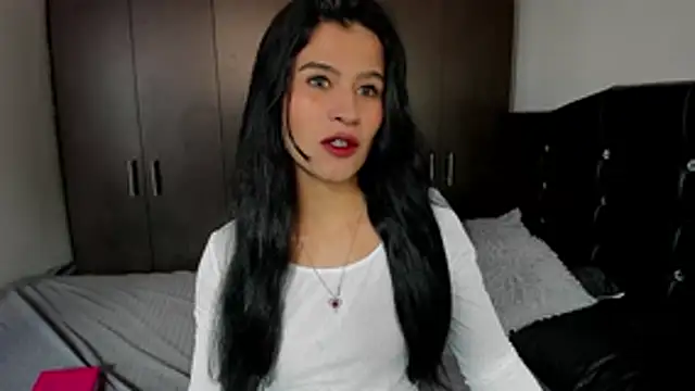 Snapshot of LatinaQueen23 chatting on July 2026 03:08:01 PM LatinaQueen23 online show from July 2026 03:08:01 PM
