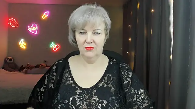 Mary-Leee online show from April 2026 07:47:02 AM