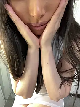 Juria na online show from March 2026 10:22:02 AM