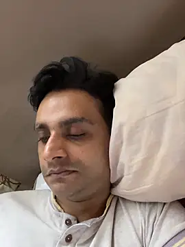 online4u08 online show from March 2026 07:20:02 PM