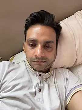 online4u08 online show from March 2026 01:37:01 PM