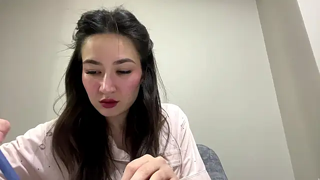 AleciaGeidner online show from February 2026 03:54:01 PM