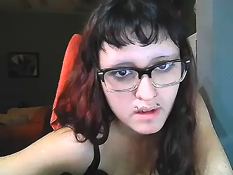 Snapshot of Kikimilkyy chatting on April 2026 04:30:01 AM Kikimilkyy online show from April 2026 04:30:01 AM