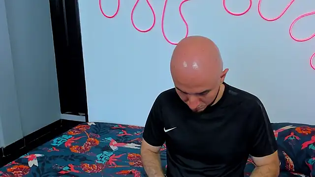 Cintya n Roger online show from February 2026 01:23:02 PM