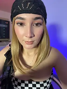 Snapshot of isa_hil chatting on May 2026 11:57:02 PM isa hil online show from May 2026 11:57:02 PM