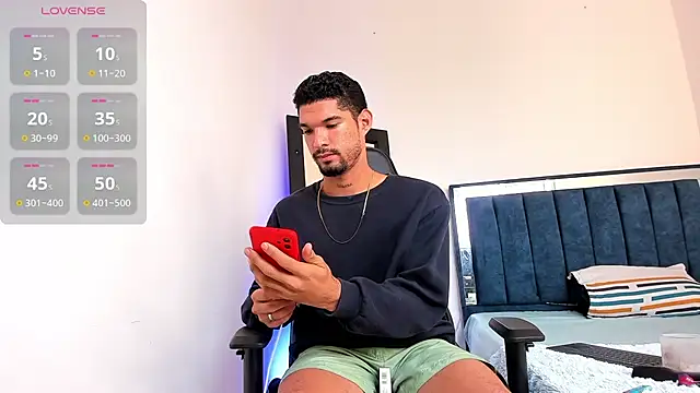 Snapshot of CarlosHotVibes chatting on March 2026 12:44:01 PM CarlosHotVibes online show from March 2026 12:44:01 PM