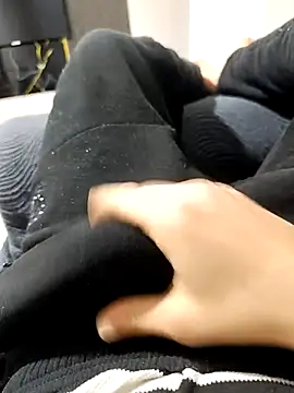 KADINDELISI34 online show from March 2026 04:02:02 PM