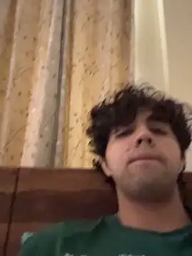 lucasmaxtoy online show from February 2026 06:33:02 AM