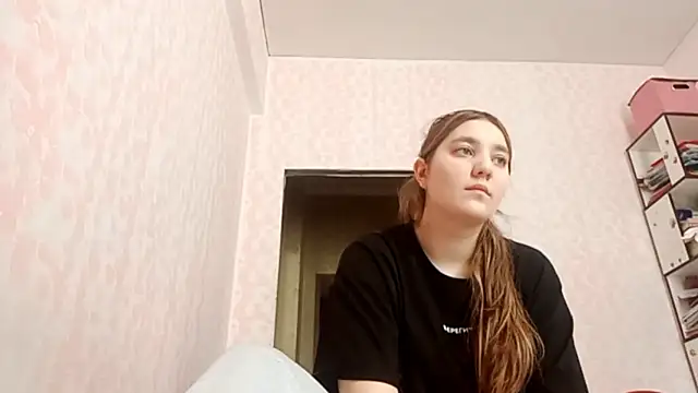 JanineThielman online show from April 2026 03:40:02 AM