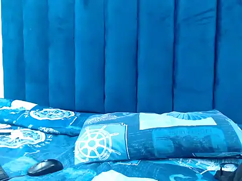 Snapshot of CreamyTea chatting on March 2026 06:41:02 AM CreamyTea online show from March 2026 06:41:02 AM