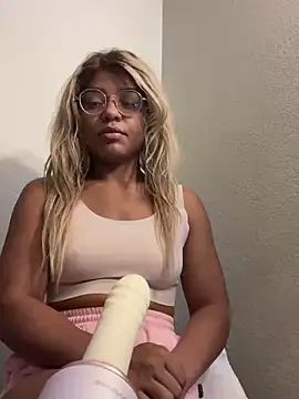 princessandthefootjob online show from April 2026 07:05:02 PM